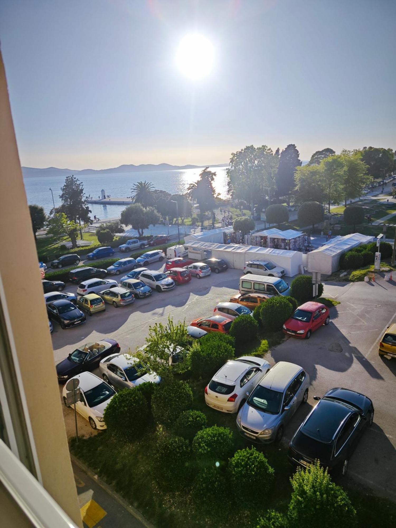 Cozy Old Town Apartment Zadar Exterior photo