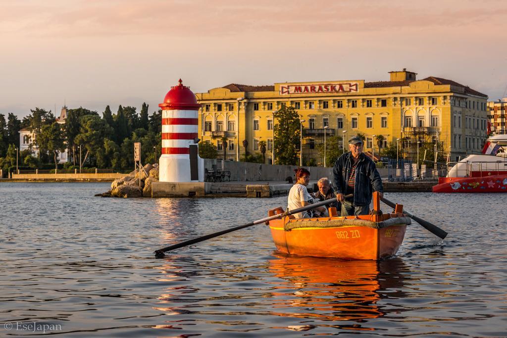 Cozy Old Town Apartment Zadar Exterior photo